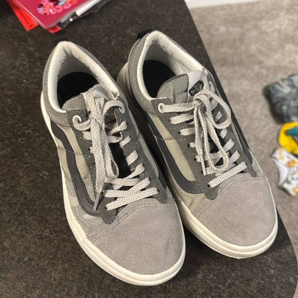 Vans shoes with platform